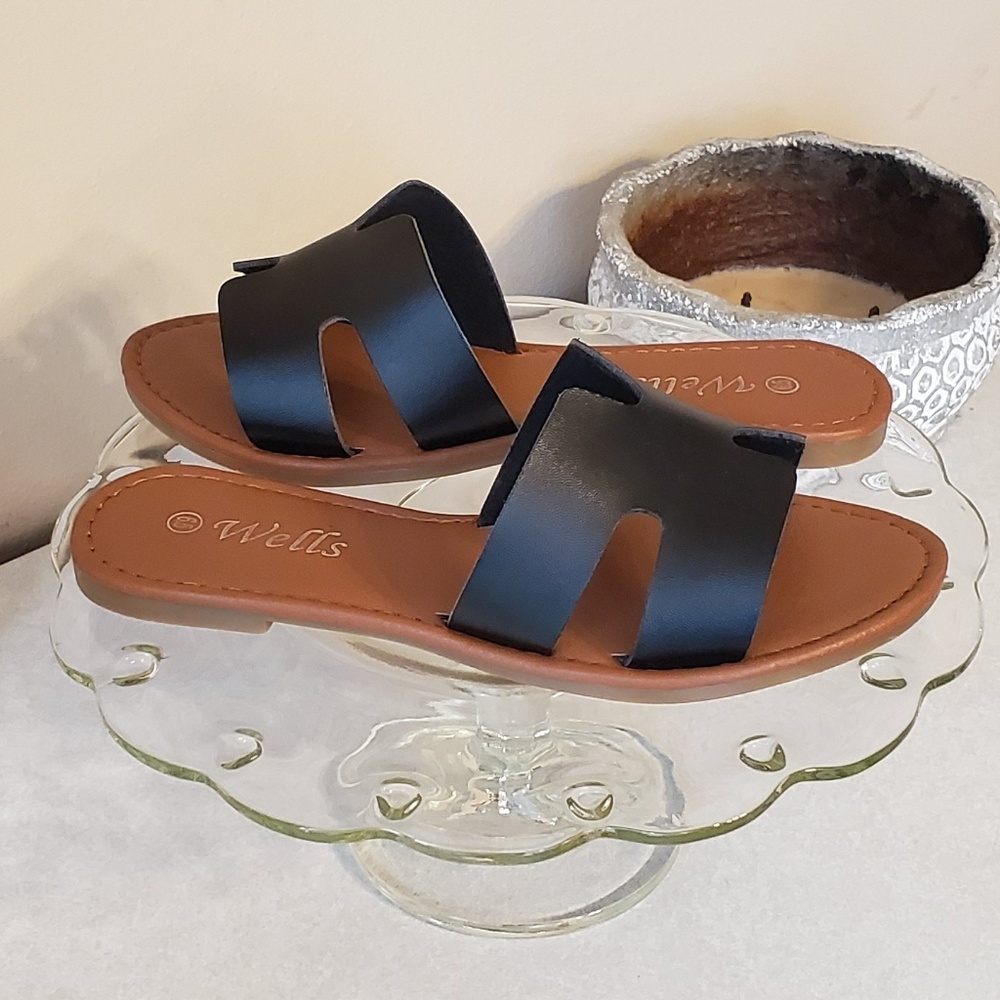 Wells ~ Notch Cut-Out Slides - Picture 6 of 7